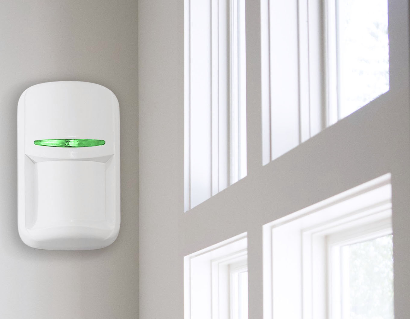 U-Prox PIR combi : Detector wireless PIR combinat: detectie geam spart si imunitate animale, de interior